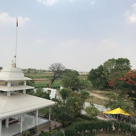 Vedic Villa พาราณสี ภายนอก รูปภาพ