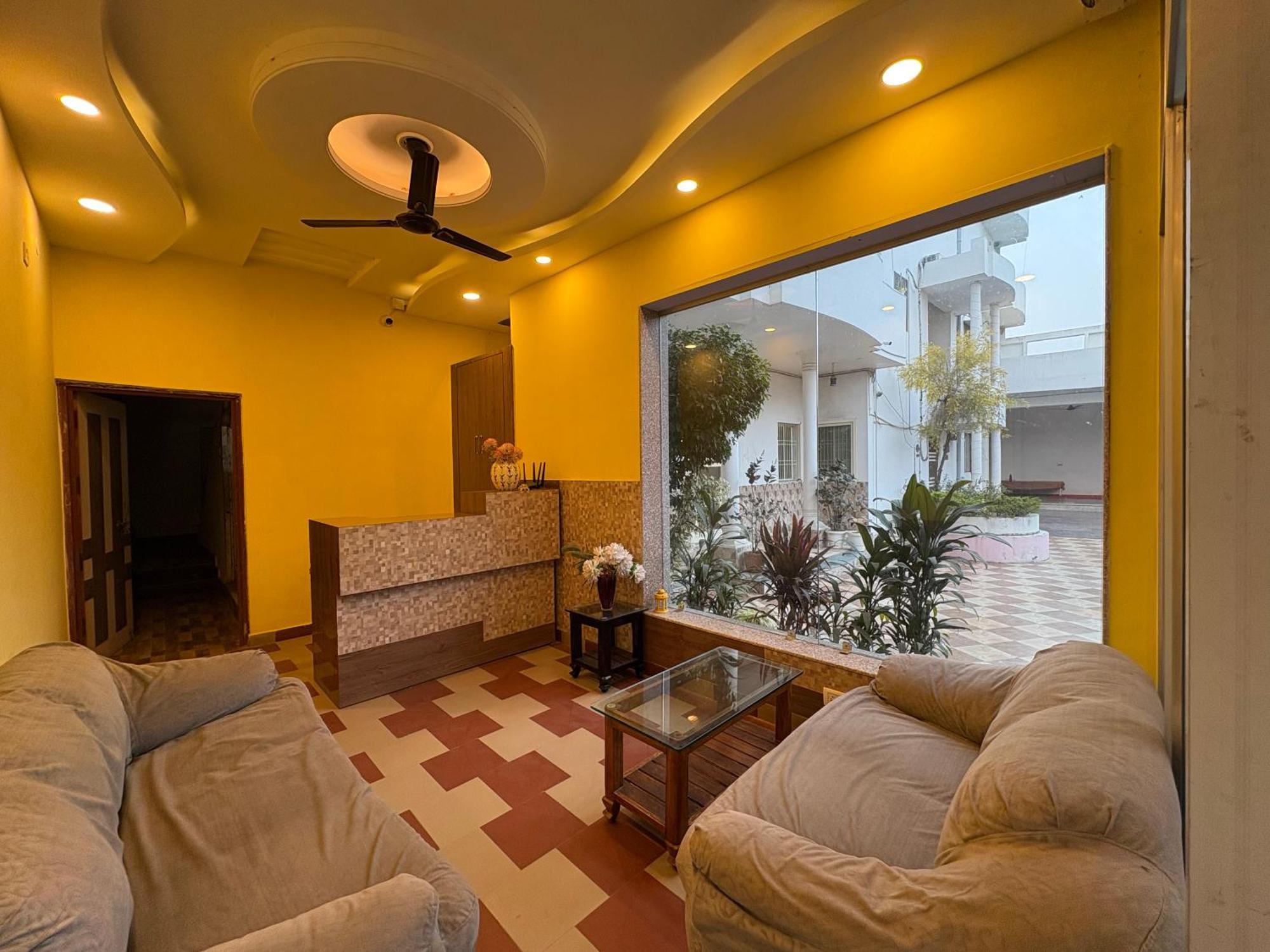 Vedic Villa พาราณสี ภายนอก รูปภาพ